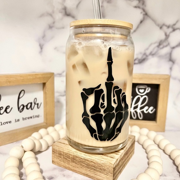 ☠️Halloween Glass Cup | Spooky Season Beer Can Glass | Middle Finger Glass Cup☠️ - Picture 4 of 4